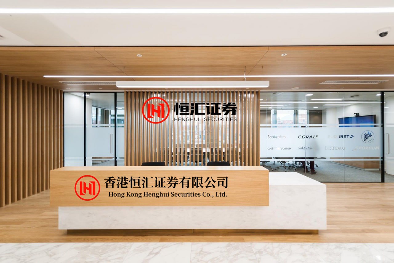 光大e配 睡前给娃放故事总抵触英文音频，调整节奏后他居然愿意跟着哼